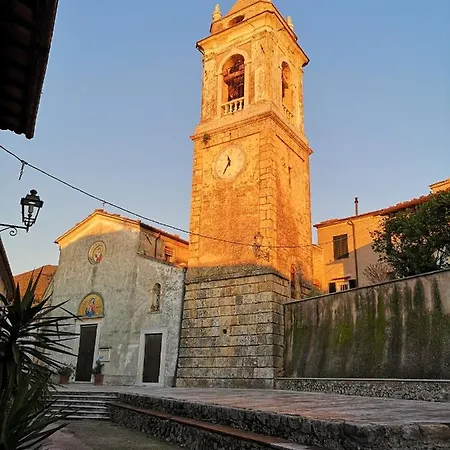 Il Castello Di Monteggiori בית נופש