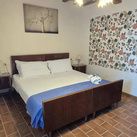 Il Castello Di Monteggiori בית נופש