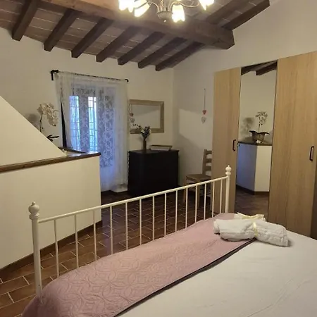 Il Castello Di Monteggiori * קמאיורה